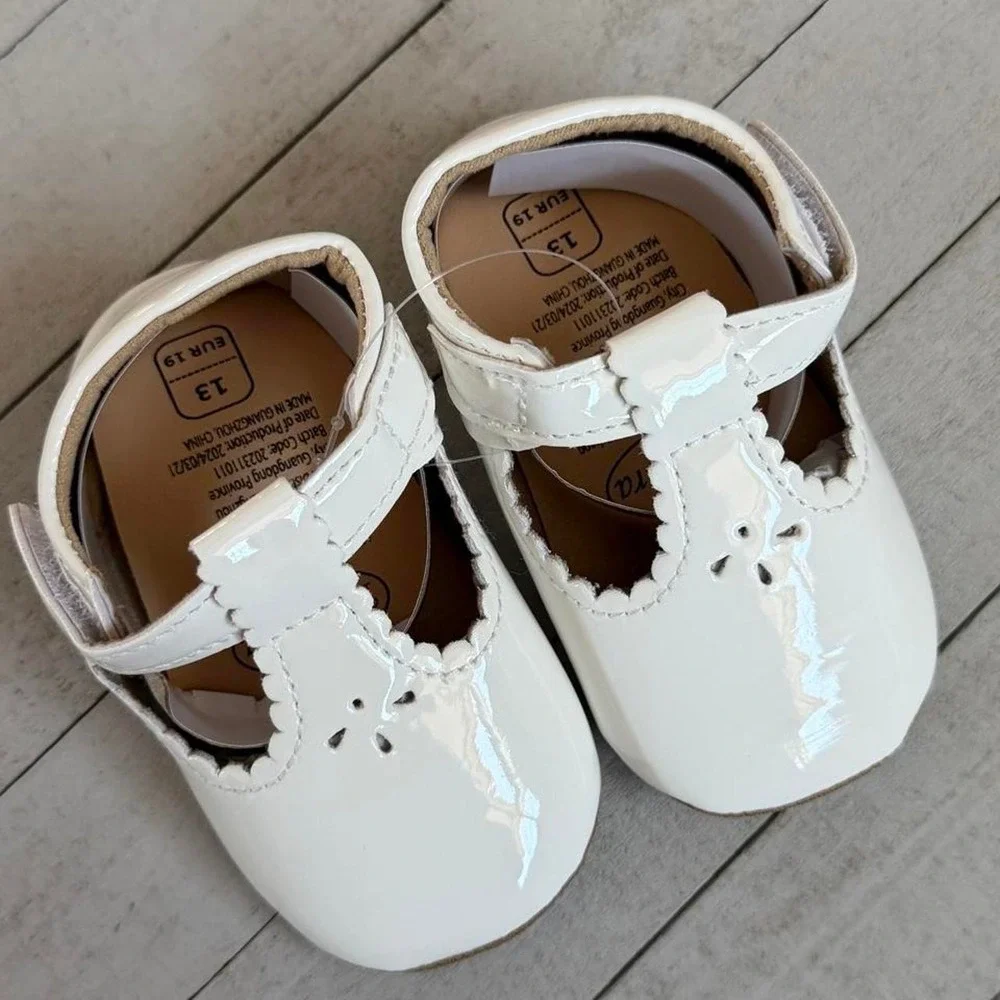 Kimbera White Patent Baby Mary Jane Shoes